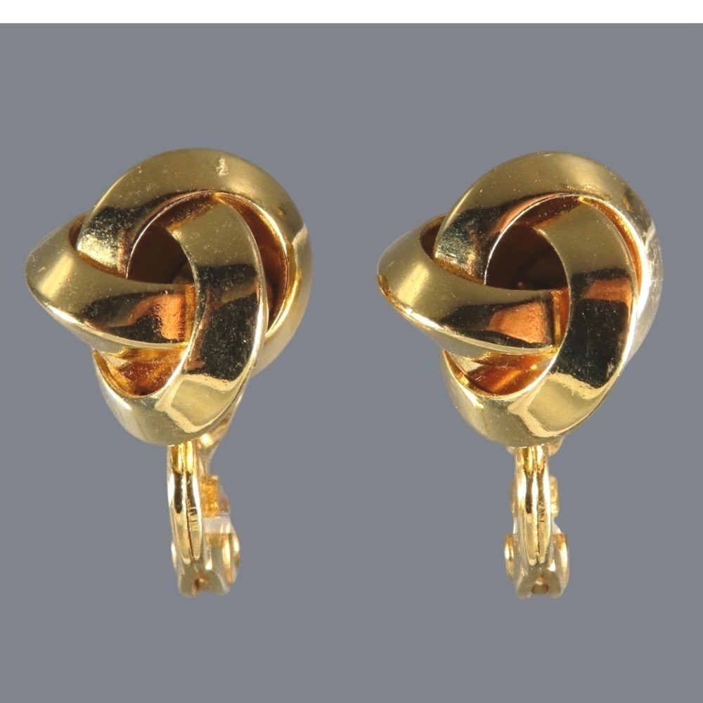 Vintage MONET CLIP ON EARRINGS Gold Tone Knot Three Ring LOVE KNOT STYLE Small